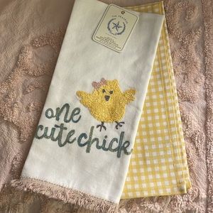 Rachel Ashwell SET of One Cute Chick Kitchen Towels